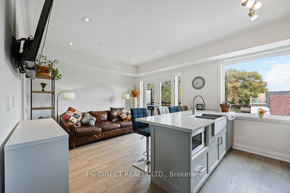 100 Coxwell Avenue 18, Toronto, ON M4L 0B5 at 100 Coxwell Avenue 18, Toronto, ON M4L 0B5, Toronto E01, ON, M4L 0B5