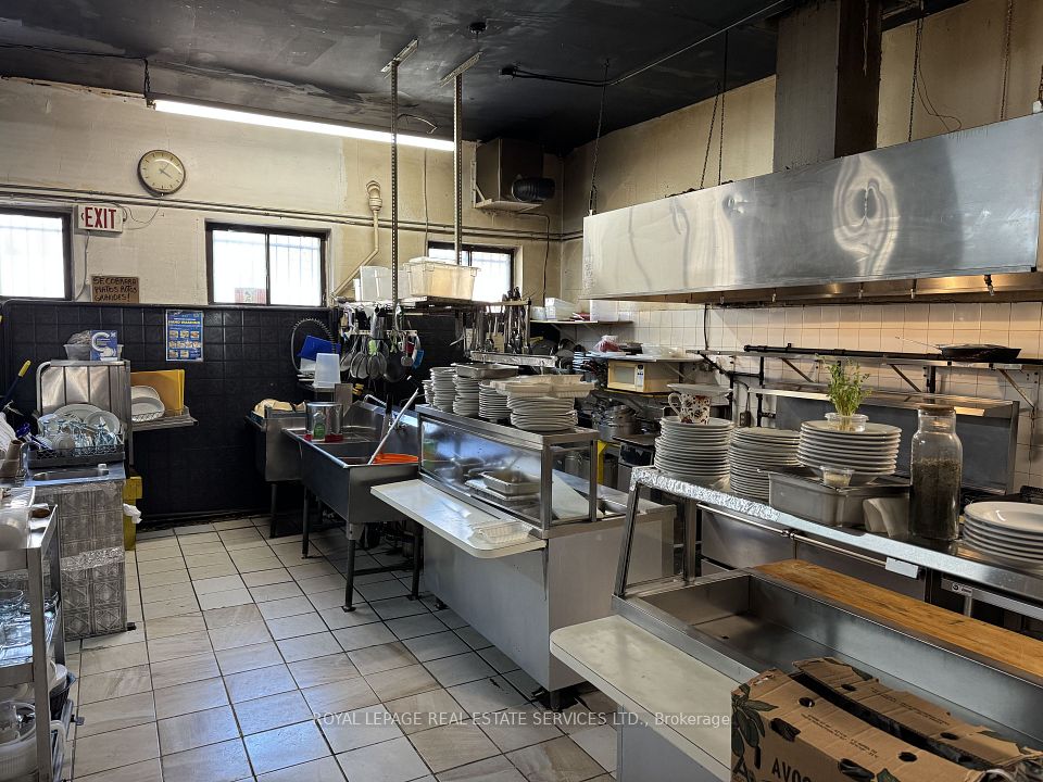 1448 Danforth Avenue, Toronto, ON M4J 1N4
