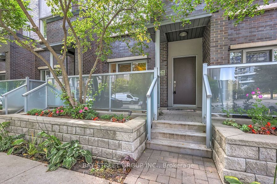 295 VILLAGE GREEN Square 60, Toronto, ON M1S 0L2 at 295 VILLAGE GREEN Square 60, Toronto, ON M1S 0L2, Toronto E07, ON, M1S 0L2