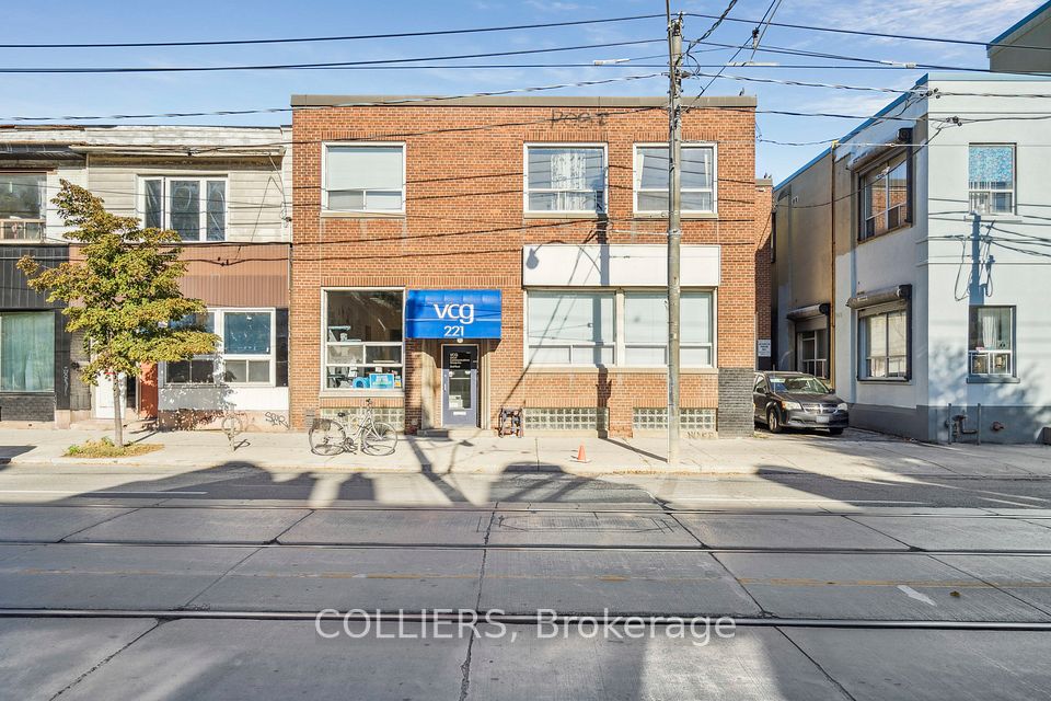 221 Broadview Avenue, Toronto, ON M4M 2G3