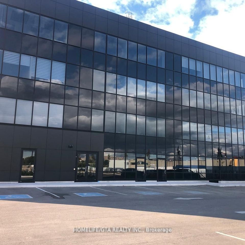 2225 Markham Road 207, Toronto, ON M1B 2W4