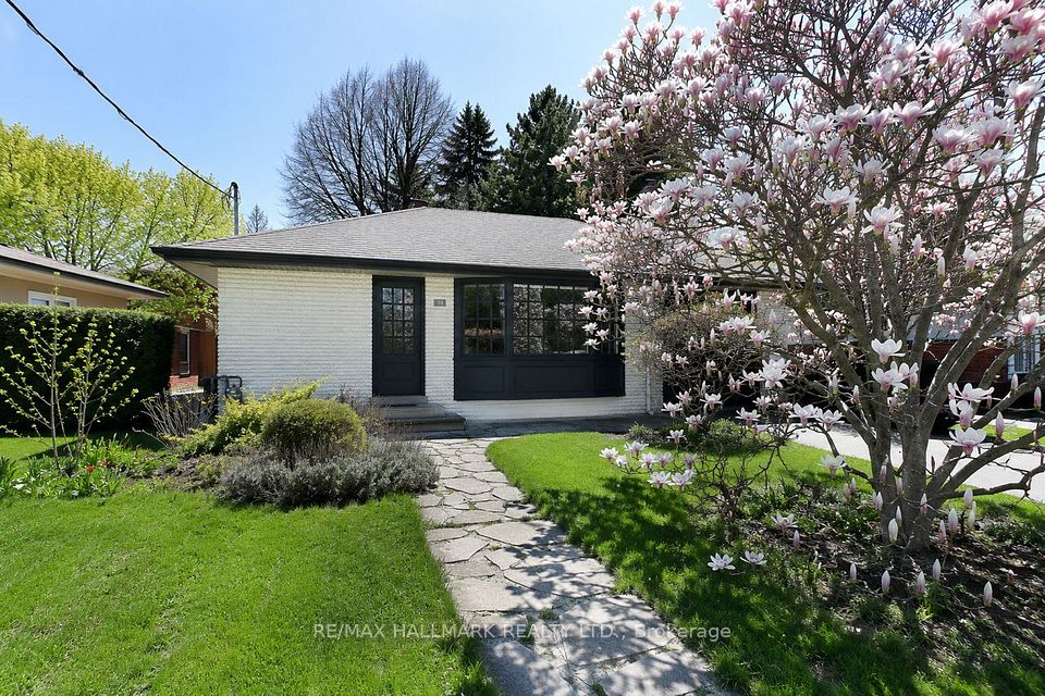 33 Stag Hill Drive, Toronto, ON M4B 1K8 at 33 Stag Hill Drive, Toronto, ON M4B 1K8, Toronto E03, ON, M4B 1K8