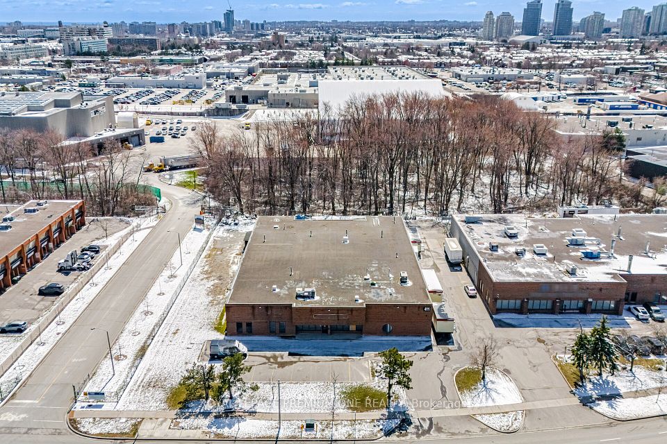 411 Nugget Avenue, Toronto, ON M1S 4G3