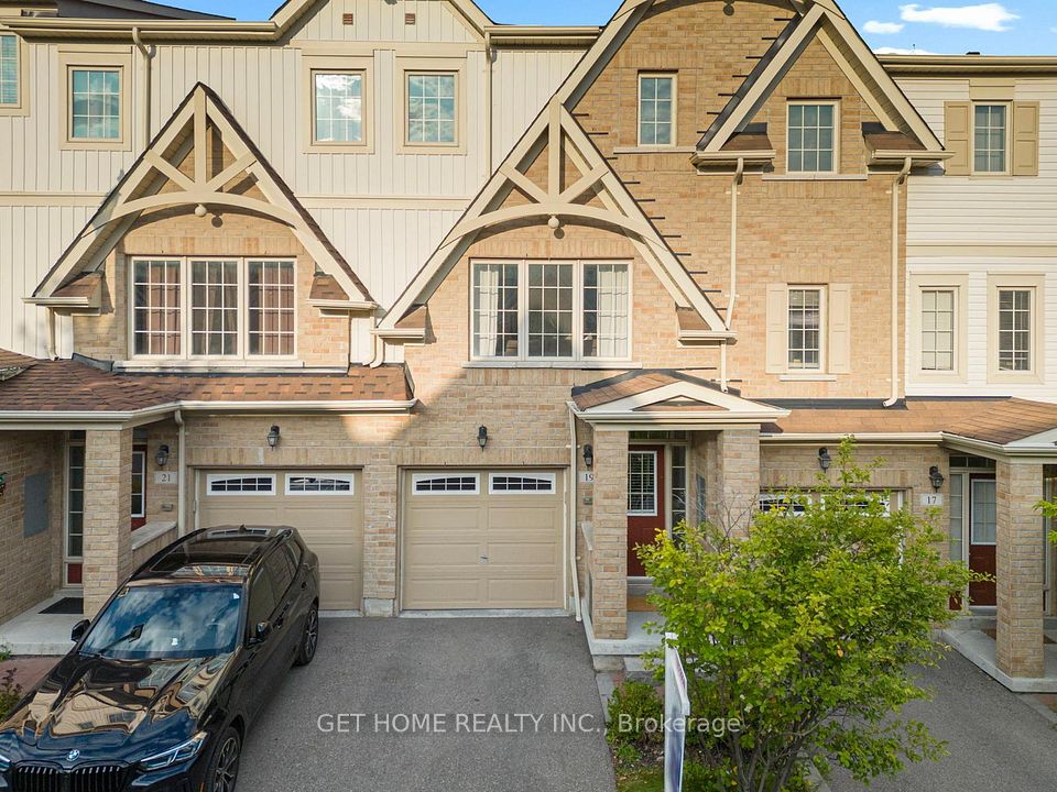 Att/Row/Townhouse at 19 Benjamin Way, Whitby, ON L1N 0K7, Whitby