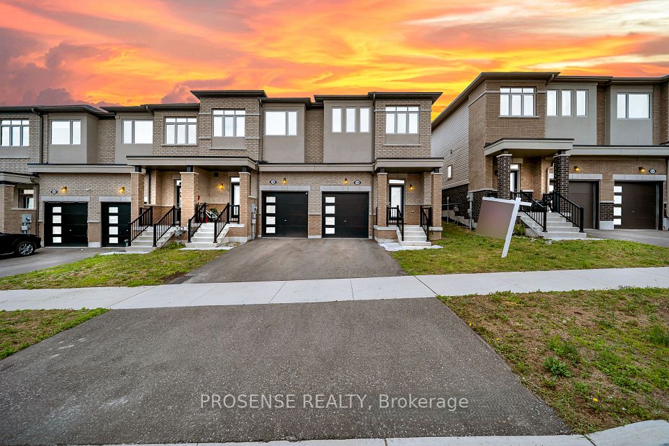 Att/Row/Townhouse at 2586 Winter Words Drive, Oshawa, ON L1L 0S9, Oshawa
