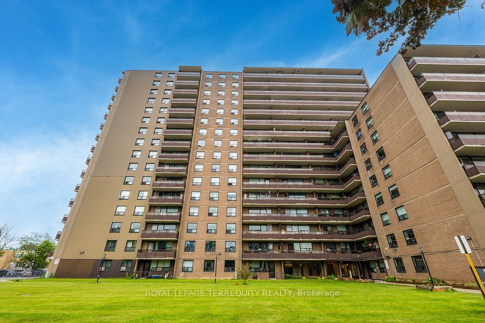 180 Markham Road 816, Toronto, ON M1M 2Z9 at 180 Markham Road 816, Toronto, ON M1M 2Z9, Toronto E08, ON, M1M 2Z9