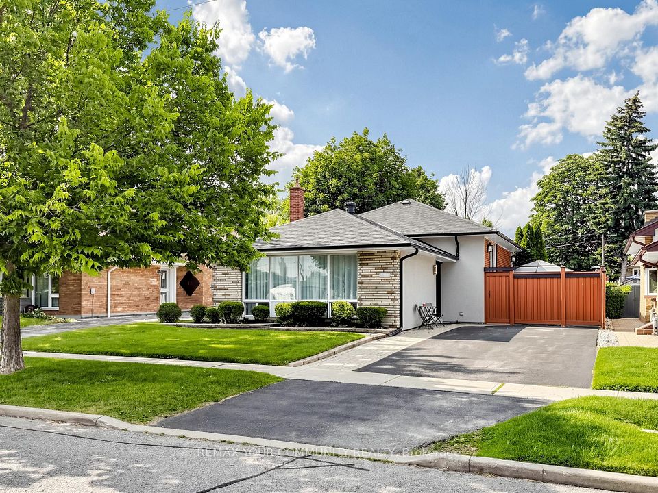44 Lewiston Road, Toronto, ON M1P 1X9 at 44 Lewiston Road, Toronto, ON M1P 1X9, Toronto E04, ON, M1P 1X9