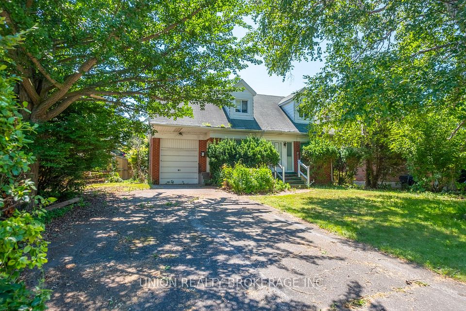 37 Shirley Crescent, Toronto, ON M1M 1K9 at 37 Shirley Crescent, Toronto, ON M1M 1K9, Toronto E08, ON, M1M 1K9
