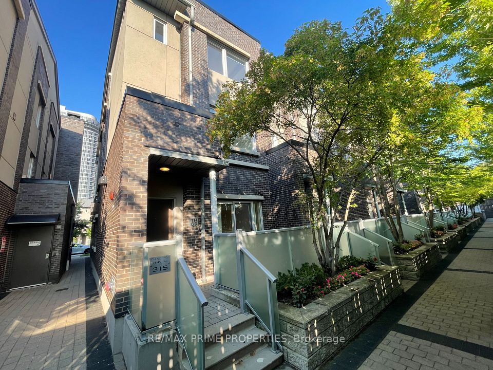 315 Village Green Square Th69, Toronto, ON M1S 0L2 at 315 Village Green Square Th69, Toronto, ON M1S 0L2, Toronto E07, ON, M1S 0L2