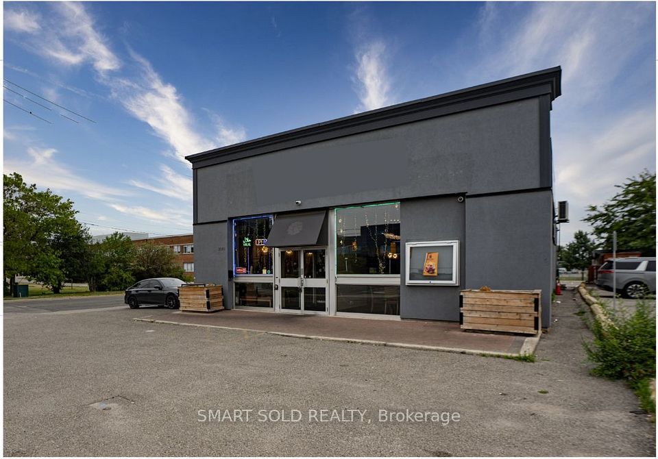 2043 Eglinton Avenue E, Toronto, ON M1L 2M9