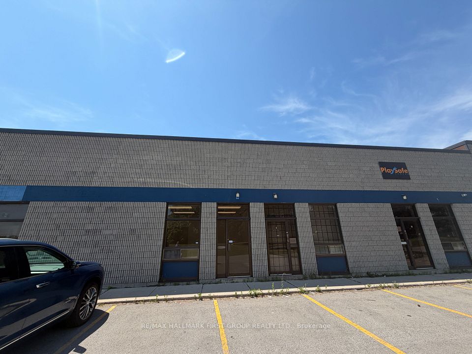 400 Monarch Avenue #7&8, Ajax, ON L1S 3W6