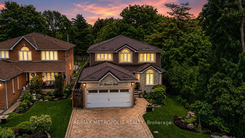37 Bennett Road, Toronto, ON M1E 3Y1 at 37 Bennett Road, Toronto, ON M1E 3Y1, Toronto E10, ON, M1E 3Y1