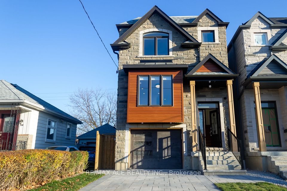 229B Mcintosh Street, Toronto, ON M1N 3Z2 at 229B Mcintosh Street, Toronto, ON M1N 3Z2, Toronto E06, ON, M1N 3Z2