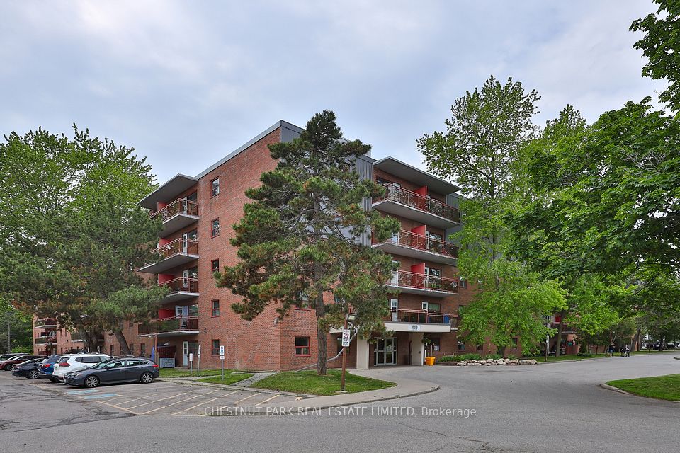 Condo Apartment at 888 Glen Street 503, Oshawa, ON L1J 5Z4, Oshawa