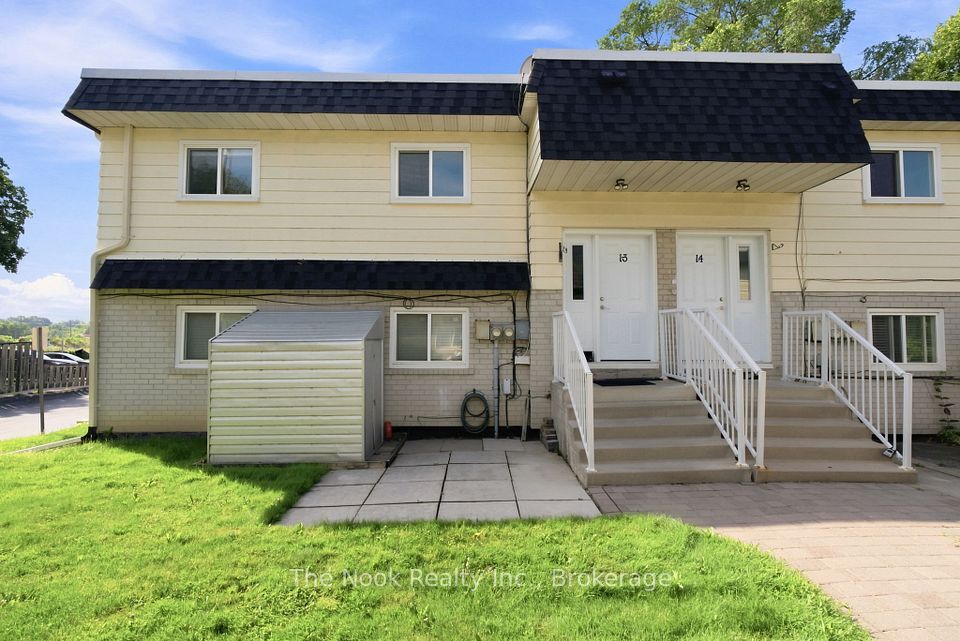 Condo Apartment at 540 Mary Street E 1-3, Whitby, ON L1N 2R1, Whitby