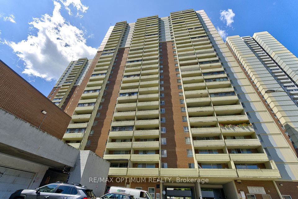 5 Massey Square 2110, Toronto, ON M4C 5L6 at 5 Massey Square 2110, Toronto, ON M4C 5L6, Toronto E03, ON, M4C 5L6