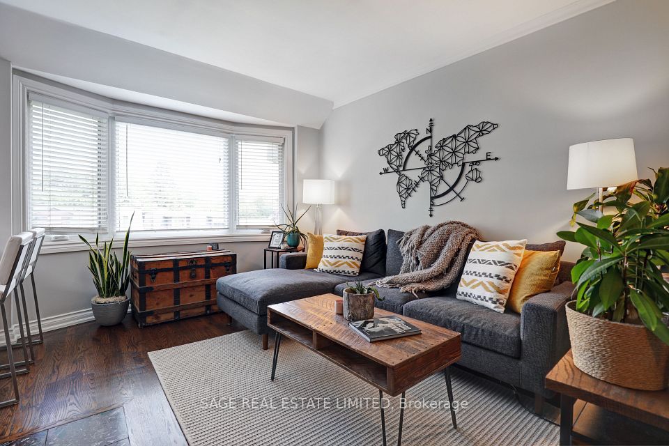 60 Kippendavie Avenue 301, Toronto, ON M4L 3R5 at 60 Kippendavie Avenue 301, Toronto, ON M4L 3R5, Toronto E02, ON, M4L 3R5