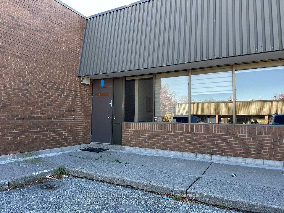 515 Milner Avenue 7, Toronto, ON M1B 2K4