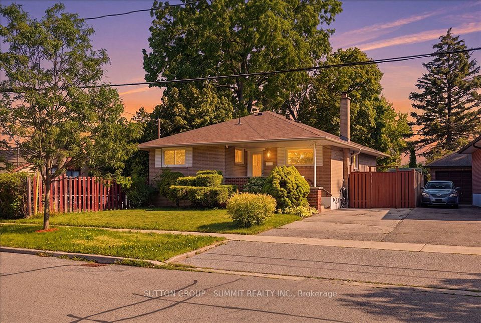73 Thornbeck Drive, Toronto, ON M1G 2J7 at 73 Thornbeck Drive, Toronto, ON M1G 2J7, Toronto E09, ON, M1G 2J7