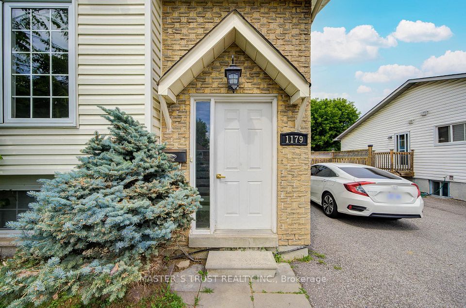 Semi-Detached  at 1179 Simcoe Street S Unit 2, Oshawa, ON L1H 4M1, Oshawa