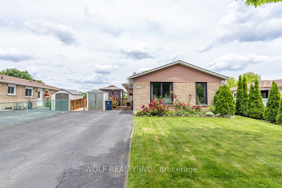 114 John Tabor Trail, Toronto, ON M1B 2V2 at 114 John Tabor Trail, Toronto, ON M1B 2V2, Toronto E11, ON, M1B 2V2