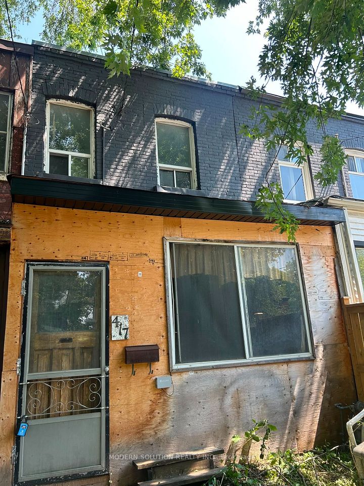 417 Leslie Street, Toronto, ON M4M 3E3 at 417 Leslie Street, Toronto, ON M4M 3E3, Toronto E01, ON, M4M 3E3