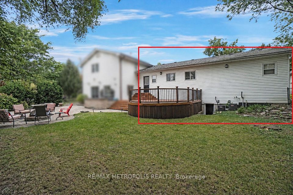 Detached at 1872 Appleview Road Main, Pickering, ON L1V 1T8, Pickering