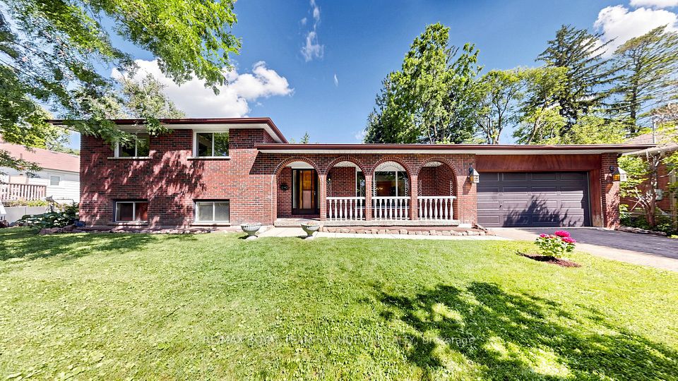 68 Fergalea Avenue, Toronto, ON M1E 3L6 at 68 Fergalea Avenue, Toronto, ON M1E 3L6, Toronto E10, ON, M1E 3L6