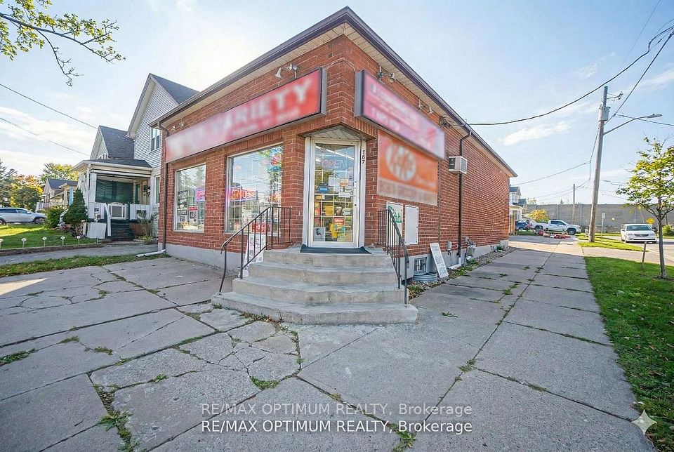 168 Bloor Street W, Oshawa, ON L1J 1P7