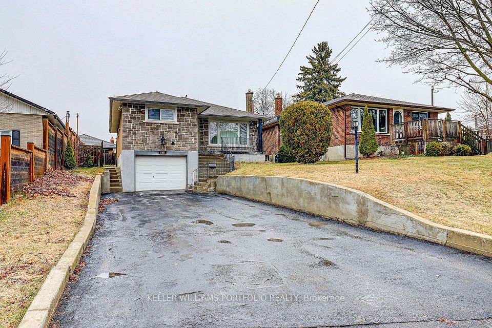 Detached at 962 Willowdale Avenue Lower Level, Oshawa, ON L1H 1W4, Oshawa