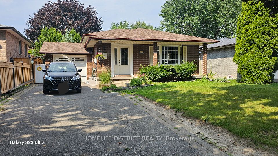Detached at 912 Exeter Street, Oshawa, ON L1G 7N5, Oshawa