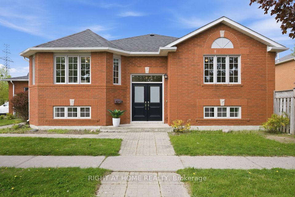 Semi-Detached at 446 Stonegate Avenue, Oshawa, ON L1K 2L7, Oshawa