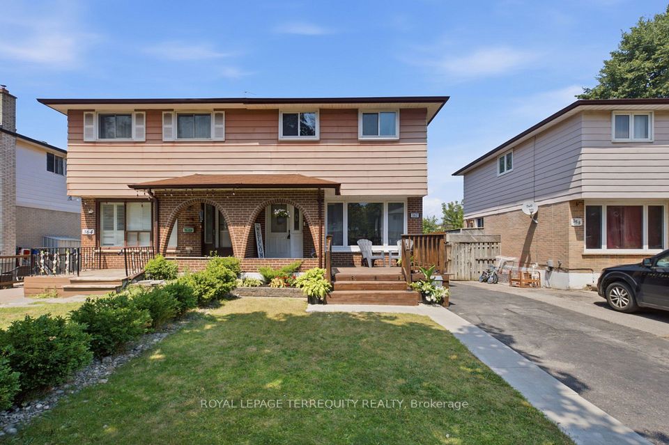 Semi-Detached at 362 Durham Court, Oshawa, ON L1J 1W9, Oshawa
