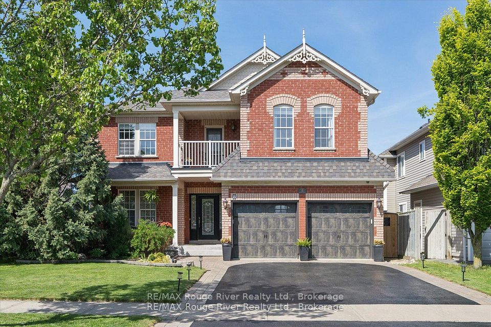 Detached at 8 Briggs Crescent, Whitby, ON L1M 0H5, Whitby