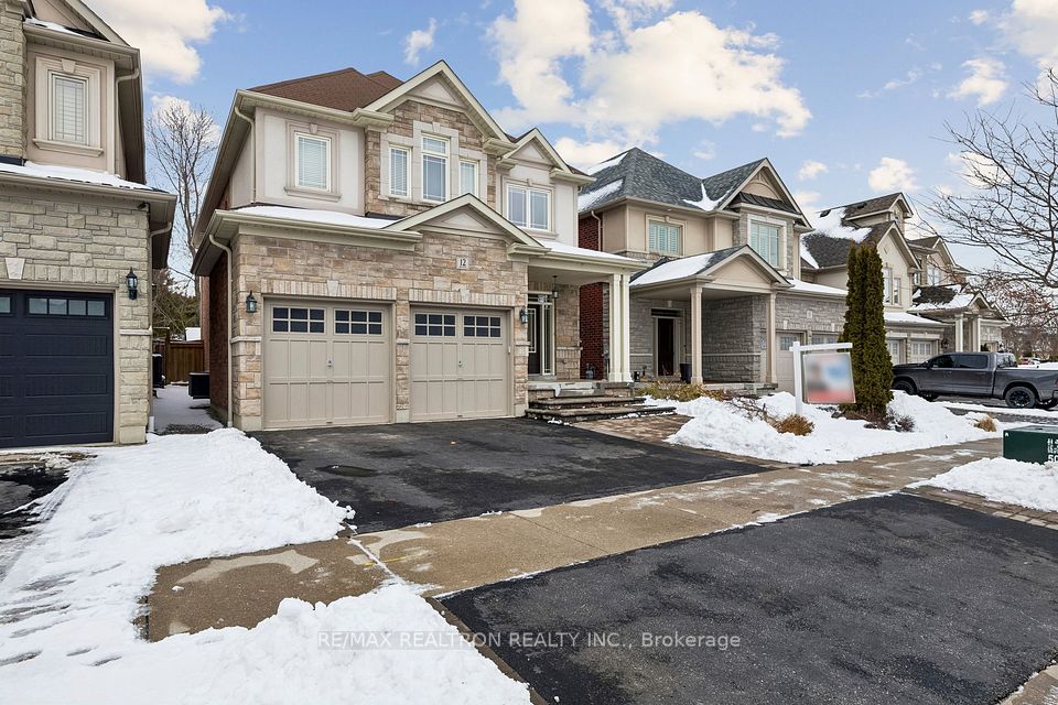 Detached at 12 Promenade Drive, Whitby, ON L1R 0L4, Whitby