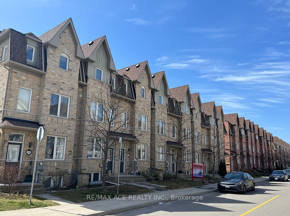 Att/Row/Townhouse at 43 Kawneer Terrace, Toronto, ON M1P 0C2, Toronto E04