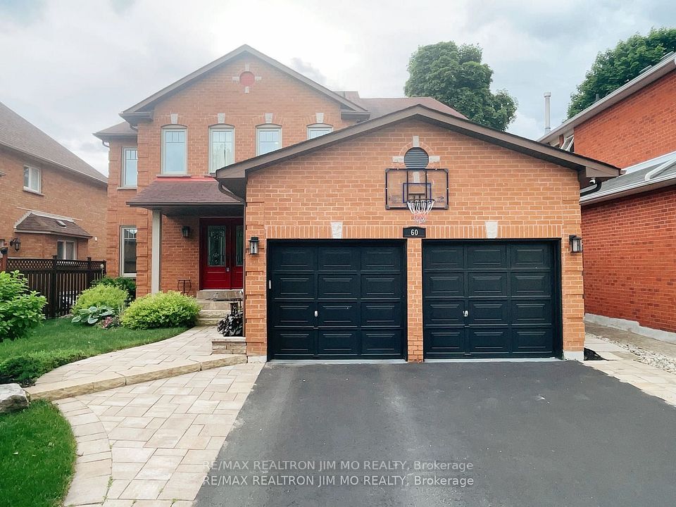 Detached at 60 Silverbirch Place, Whitby, ON L1R 1X6, Whitby
