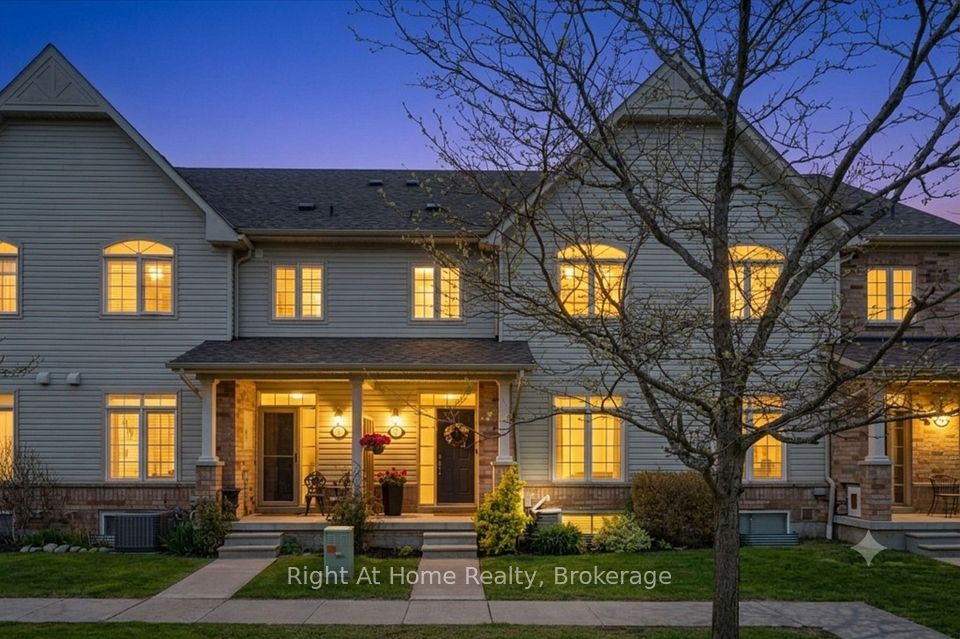 Att/Row/Townhouse at 17 Wicker Park Way, Whitby, ON L1R 0C8, Whitby