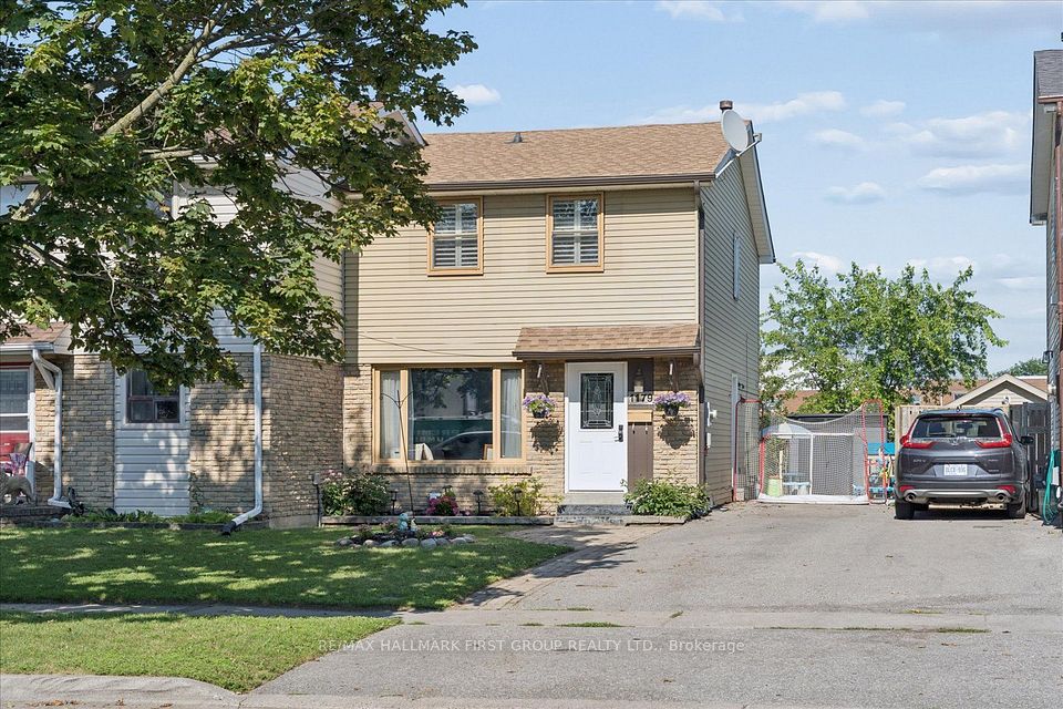 Semi-Detached at 1179 Oxford Street, Oshawa, ON L1J 3W4, Oshawa