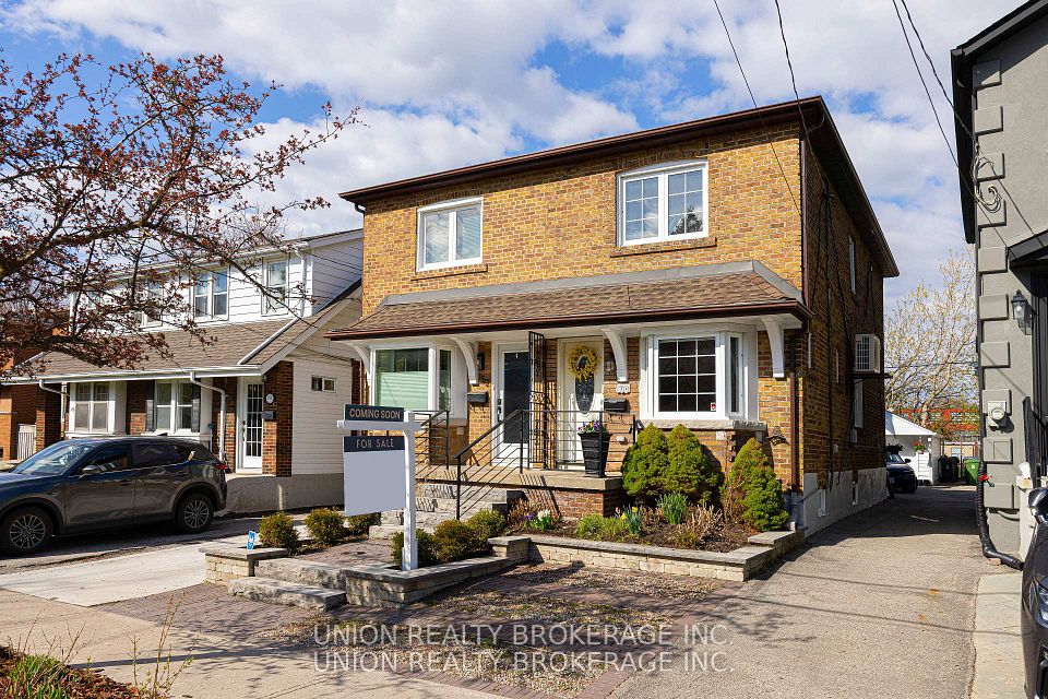 Semi-Detached at 154 Blantyre Avenue, Toronto, ON M1N 2R5, Toronto E06