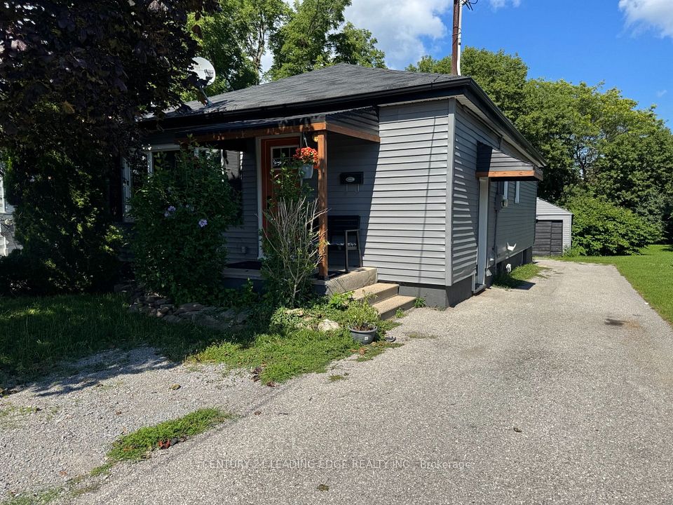 Detached at 293 Oshawa Boulevard N, Oshawa, ON L1G 5T2, Oshawa
