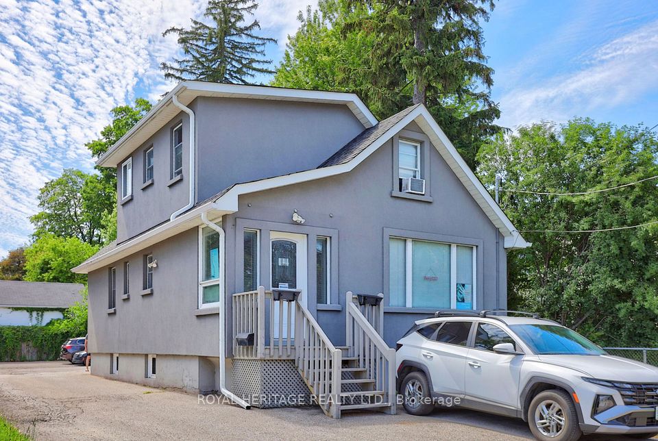 916 BROCK STREET SOUTH Street, Whitby, ON L1N 4L6