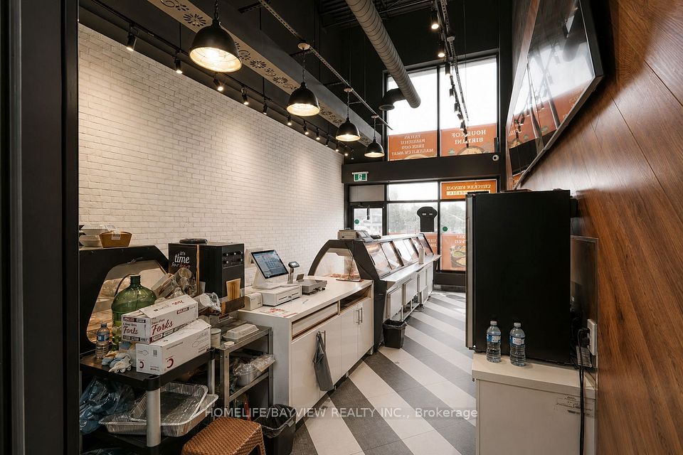 1901 Harwood Avenue N 26, Ajax, ON L1T 0K8