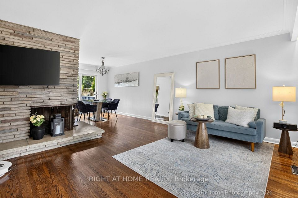 100 Perivale Crescent, Toronto, ON M1J 2C3 at 100 Perivale Crescent, Toronto, ON M1J 2C3, Toronto E09, ON, M1J 2C3