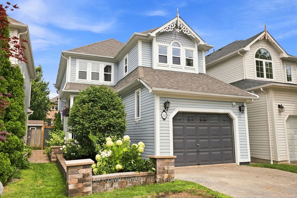 52 Wells Crescent, Whitby, ON L1M 1C9 at 52 Wells Crescent, Whitby, ON L1M 1C9, Whitby, ON, L1M 1C9