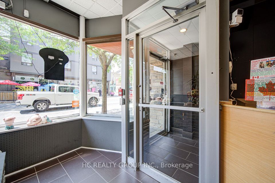107 Brock Street S, Whitby, ON L1N 4J9