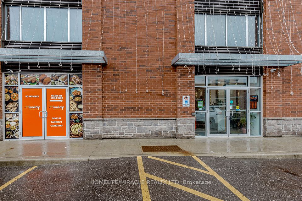 452 Taunton Road 5 & 6, Oshawa, ON L1L 0W1