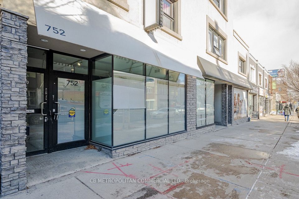 752 Danforth Avenue, Toronto, ON M4J 1L5