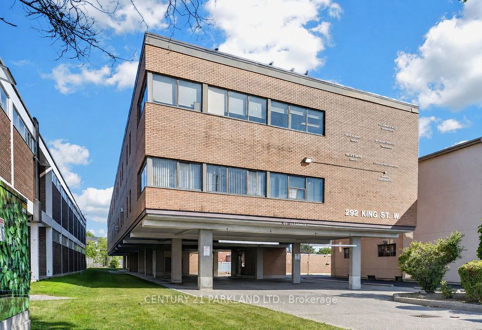 292 King Street W 203, Oshawa, ON L4R 3M6