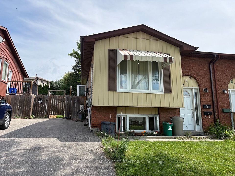 Semi-Detached  at 699 Attersley Drive 1, Oshawa, ON L1K 1P9, Oshawa